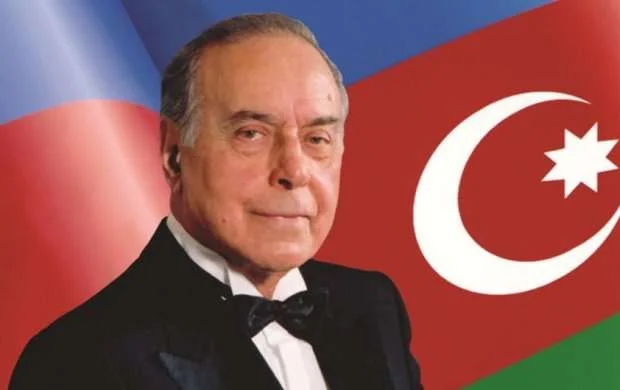 Azərbaycanda Milli Qurtuluş Günü qeyd olunur 