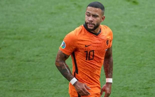 Depay Huntelara çatdı - Lideri də keçə bilər 