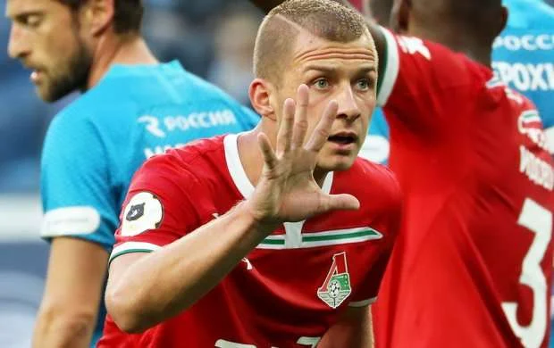 Türk klubları rus oyunçuya elçi düşdülər 