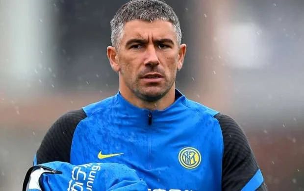 Kolarov karyerasını bitirdi və... 