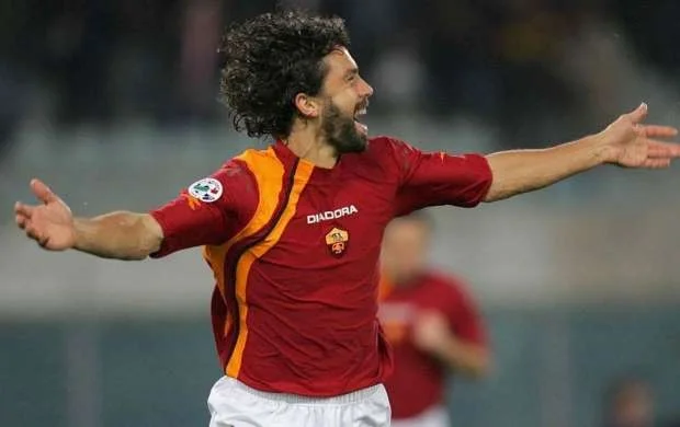 Sabiq "Roma"lı mer oldu 