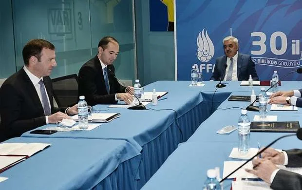AFFA-nın limit qərarı klubların planlarına necə təsir edib? - Mütəxəssis rəyi 