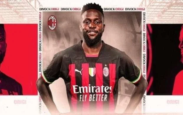 "Liverpul"un hücumçusu "Milan"da - RƏSMİ 