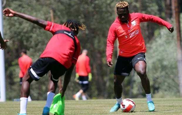 "Neftçi" "Sakaryaspor" üzərində qələbəni əldən verdi - YENİLƏNDİ 