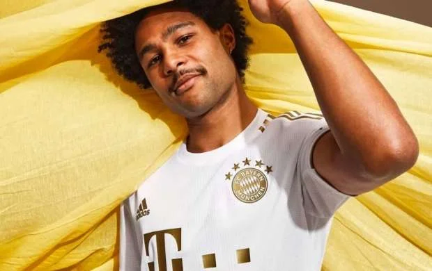 "Bayern Münhen" yeni formasını təqdim etdi - FOTOLAR 