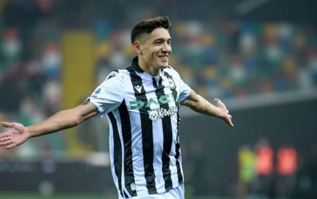 Argentinalı futbolçu Madrid klubunda 