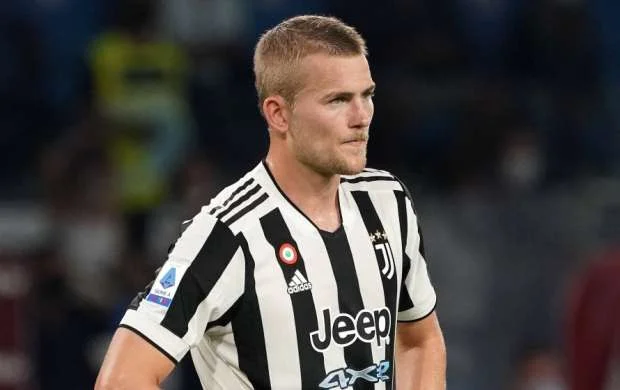 "Yuventus"un futbolçusu "Bayern Münhen"də 