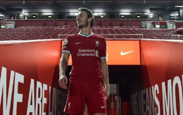 "Liverpul"da ayrılıq 