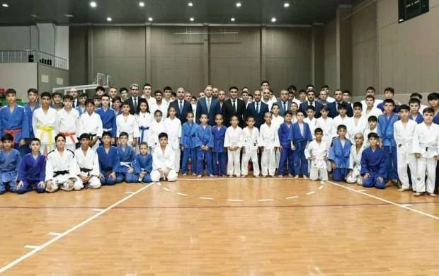 Rəşad Nəbiyev Naxçıvanda cüdoçularla görüşdü 