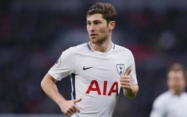 "Tottenhem"də yeni müqavilə 