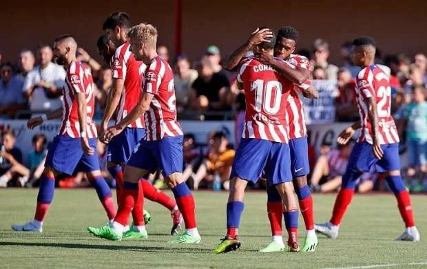 "Atletiko Madrid"in qapıçısı sahə oyunçusu kimi debüt etdi 
