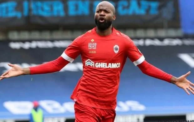 "Qarabağ"ın rəqibi kamerunlu hücumçu alır 