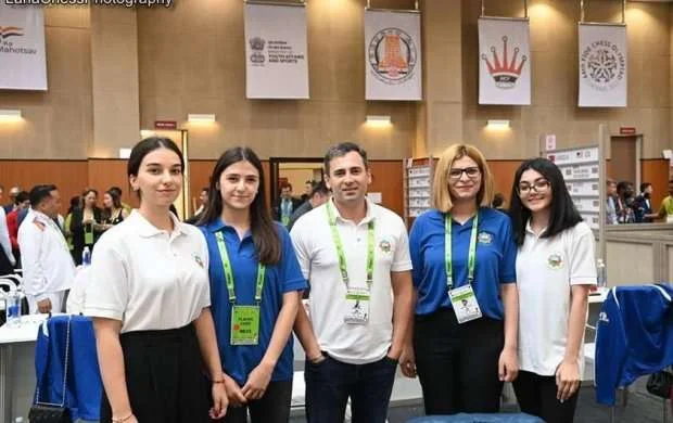 Şahmat Olimpiadası: Millimiz liderlə bacarmadı 