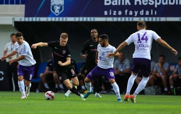 İlk rəsmi oyun, ilk qələbə, ilk qol 