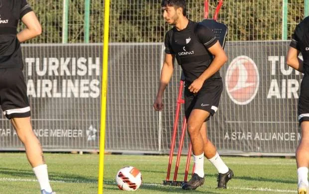 "Neftçi" "Rapid" ilə oyuna hazırlaşır - FOTOLAR 