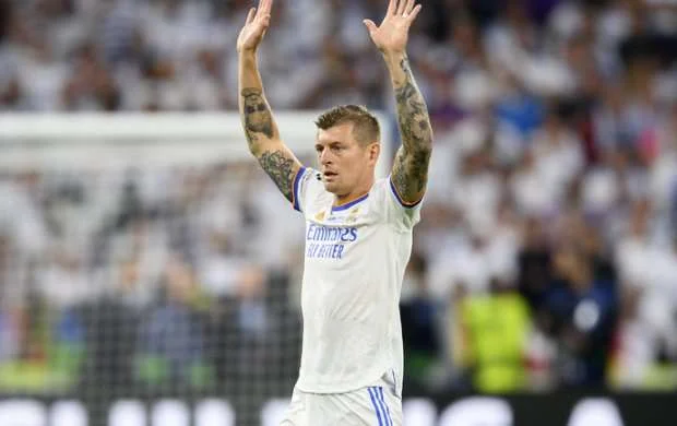 Toni Kroos mütləq rekordçuya çevrildi 