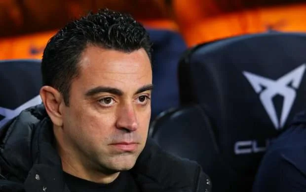 Xavi rəhbrəliyə onun satılmayacağını çatdırdı 