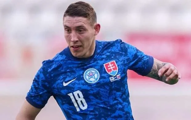 "Qarabağ"ın rəqibi Slovakiya millisinin üzvünü transfer etdi 