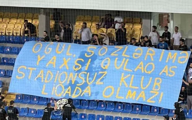 "Kəpəz" fanatlarından maraqlı pankart 