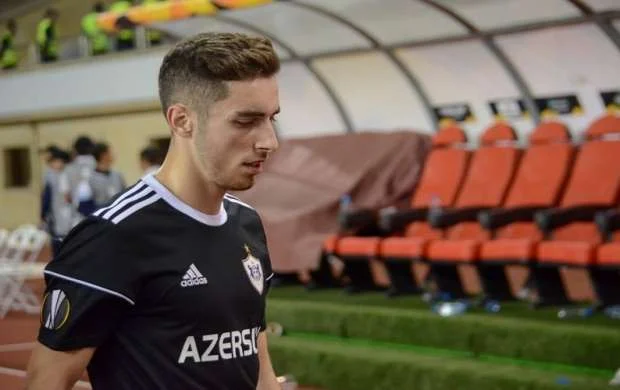 "Qarabağ" daha bir futbolçusunu "Zirə"yə göndərir 