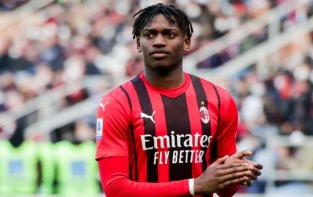 "Çelsi" "Milan"ın hücumçusu üçün kisənin ağzını açdı - MƏBLƏĞ 