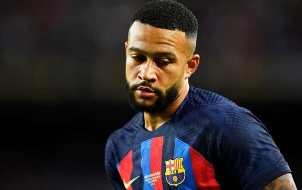 Depay qalası oldu 