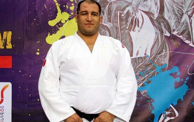 İlham Zəkiyev səkkizqat Avropa çempionu oldu 