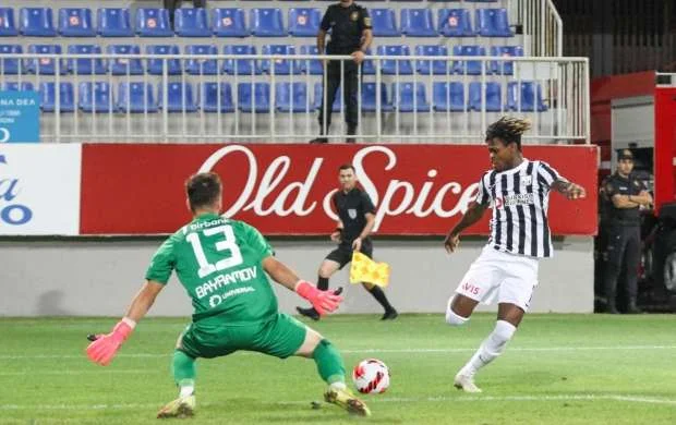 “Neftçi” 17 ilin rekordunu təkrarladı 