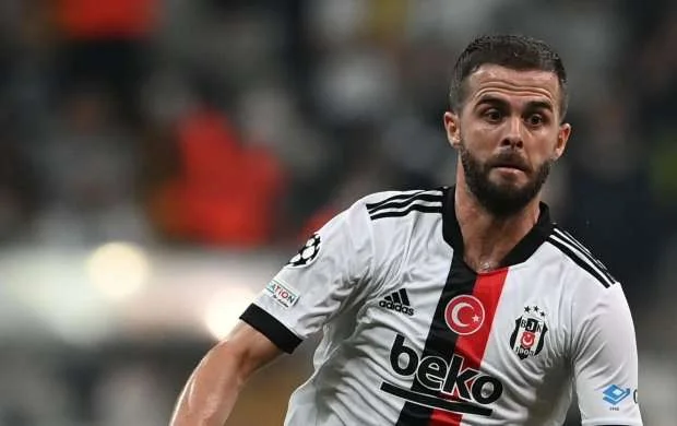 Günün transfer xəbərləri: Pyaniç Ərəbistana gedir 