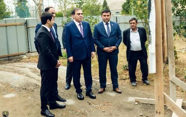 Gəncənin icra başçısı söz verdi: Stadion problemi həll olunur  
