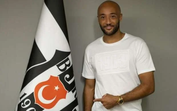 İstanbul nəhəngi 3 transferini birdən açıqladı 