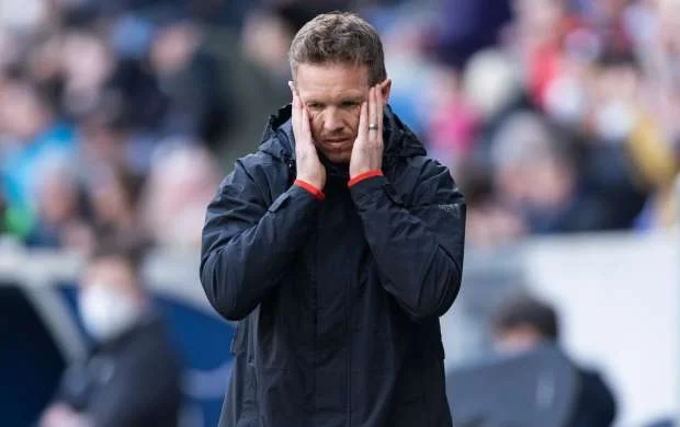 Nagelsmann futbolçuları əsəbləşdirdi 