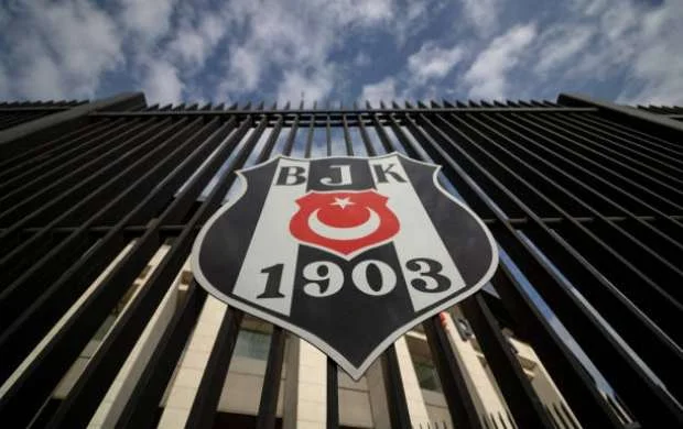 "Beşiktaş" amerikalı futbolçusuna lisenziya ala bilmədi 