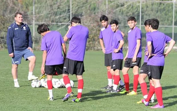 "Mərhələni keçə bilərik" - 0:3 hesabı ilə uduzan baş məşqçi 