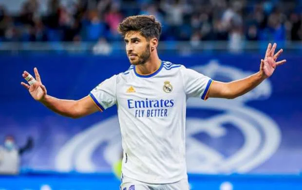"Milan" iki ulduz futbolçu ilə güclənəcək 