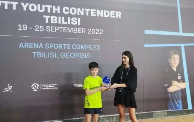Onur Quluzadə beynəlxalq turnirdə bürünc medal qazandı 