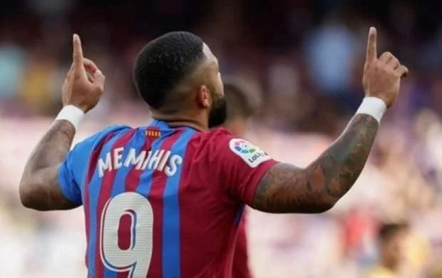 Depay: "İngiltərədən aldığım iki təklifi rədd etdim" 