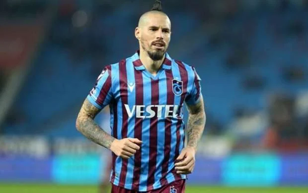 Hamşik klubu ilə yeni müqavilə imzalayacaq 