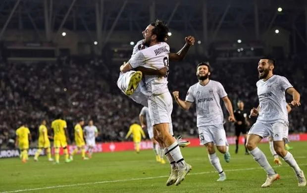 UEFA "Olimpiakos" - "Qarabağ" oyunundan yazdı 
