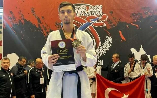 Azərbaycan taekvondoçusu Avropa çempionu oldu 