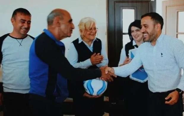 Ayxan Abbasovla məktəbdə görüş keçirildi 