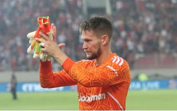 "Olimpiakos"un qapıçısı "Qarabağ"la oyunları buraxacaq 