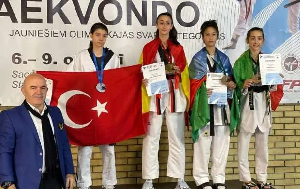 Azərbaycan taekvondoçusu Avropa üçüncüsü oldu 