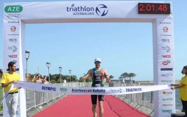 Azərbaycanda ilk dəfə triatlon üzrə ölkə kuboku keçirildi 