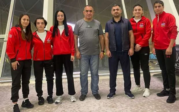 Boksçular Avropa çempionatına yollandı 