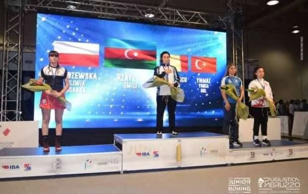 Ölkənin boks tarixinə düşən qız: "Paris-2024-ün medalını qazanacağıma ümid edirəm" 