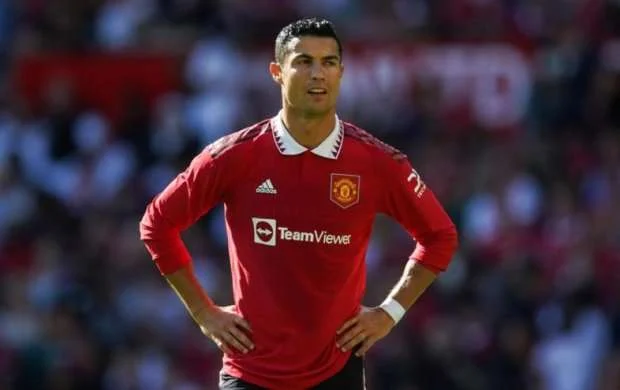 Ronaldu: "Təzyiqə boyun əymək seçim deyil" 