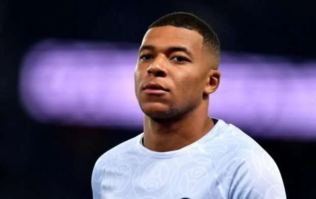 Mbappe 4 top-klubun maraq dairəsindədir 
