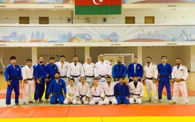 Azərbaycan yığmaları dünya çempionatına hazırlaşır 