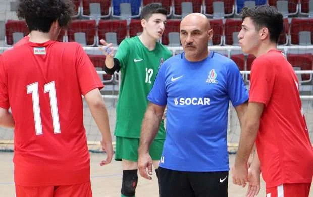 "Normal qrupa düşmüşük" - Ağatahir Əzimov 
